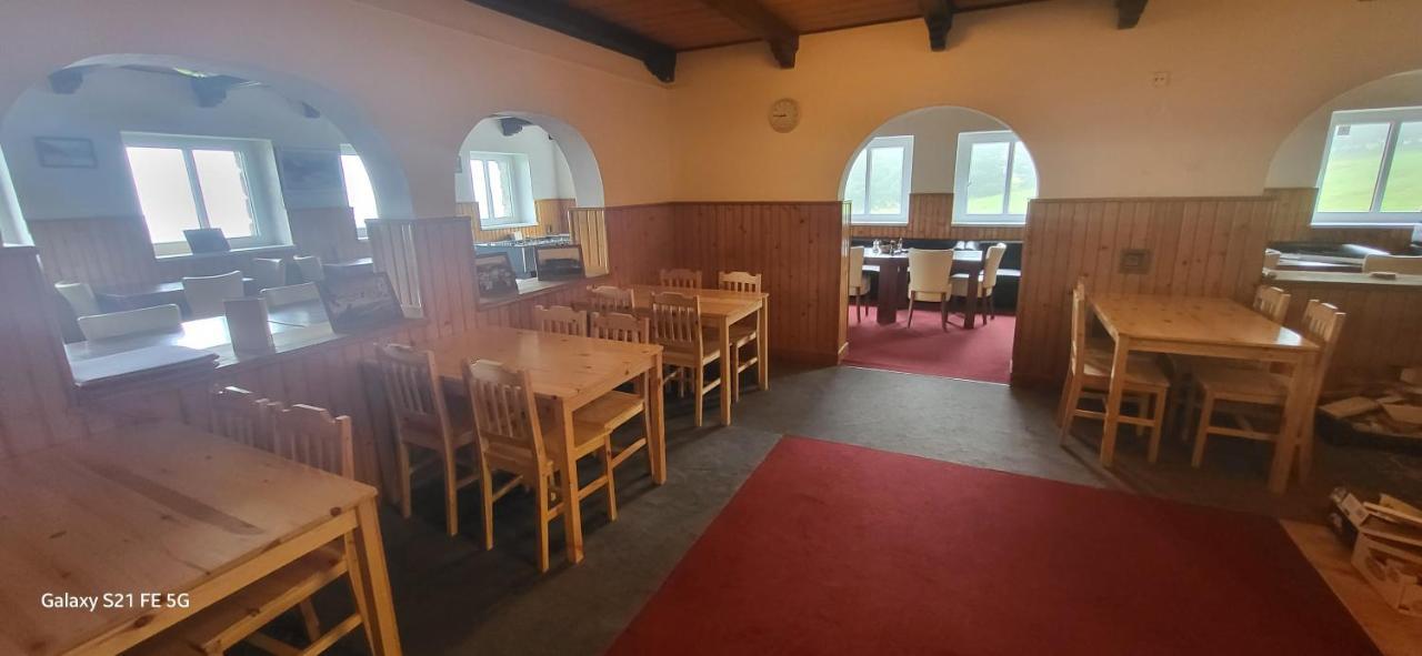 Bouda Na Plani - Horska Bouda Hostel Spindleruv Mlyn Bagian luar foto