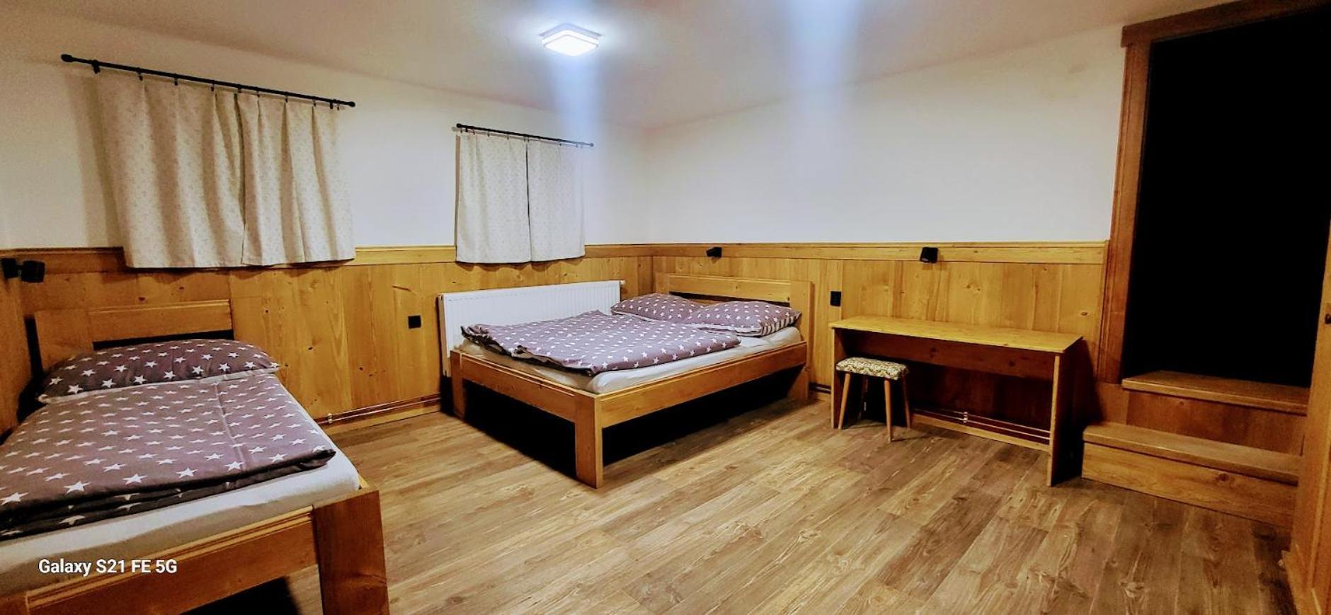 Bouda Na Plani - Horska Bouda Hostel Spindleruv Mlyn Bagian luar foto
